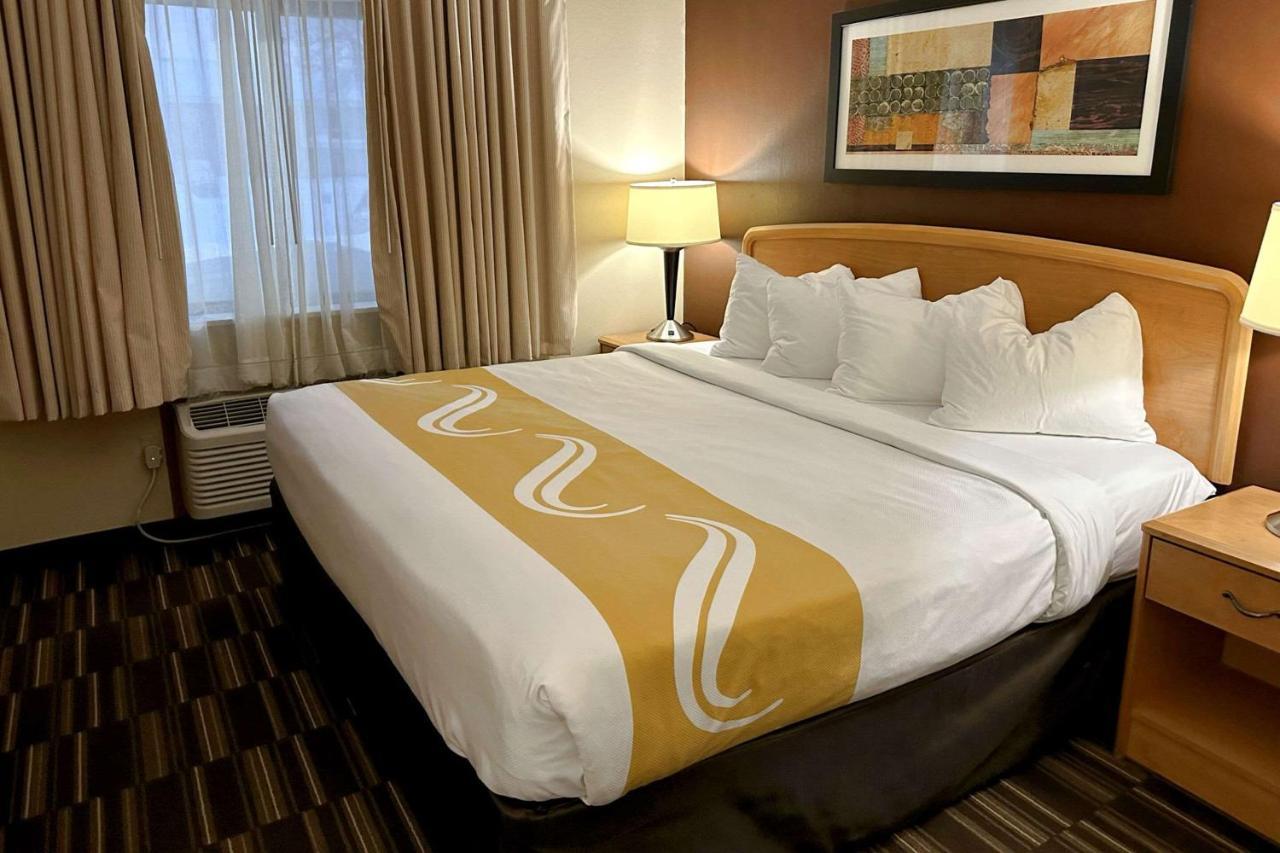 Quality Suites Near West Acres Fargo Zewnętrze zdjęcie
