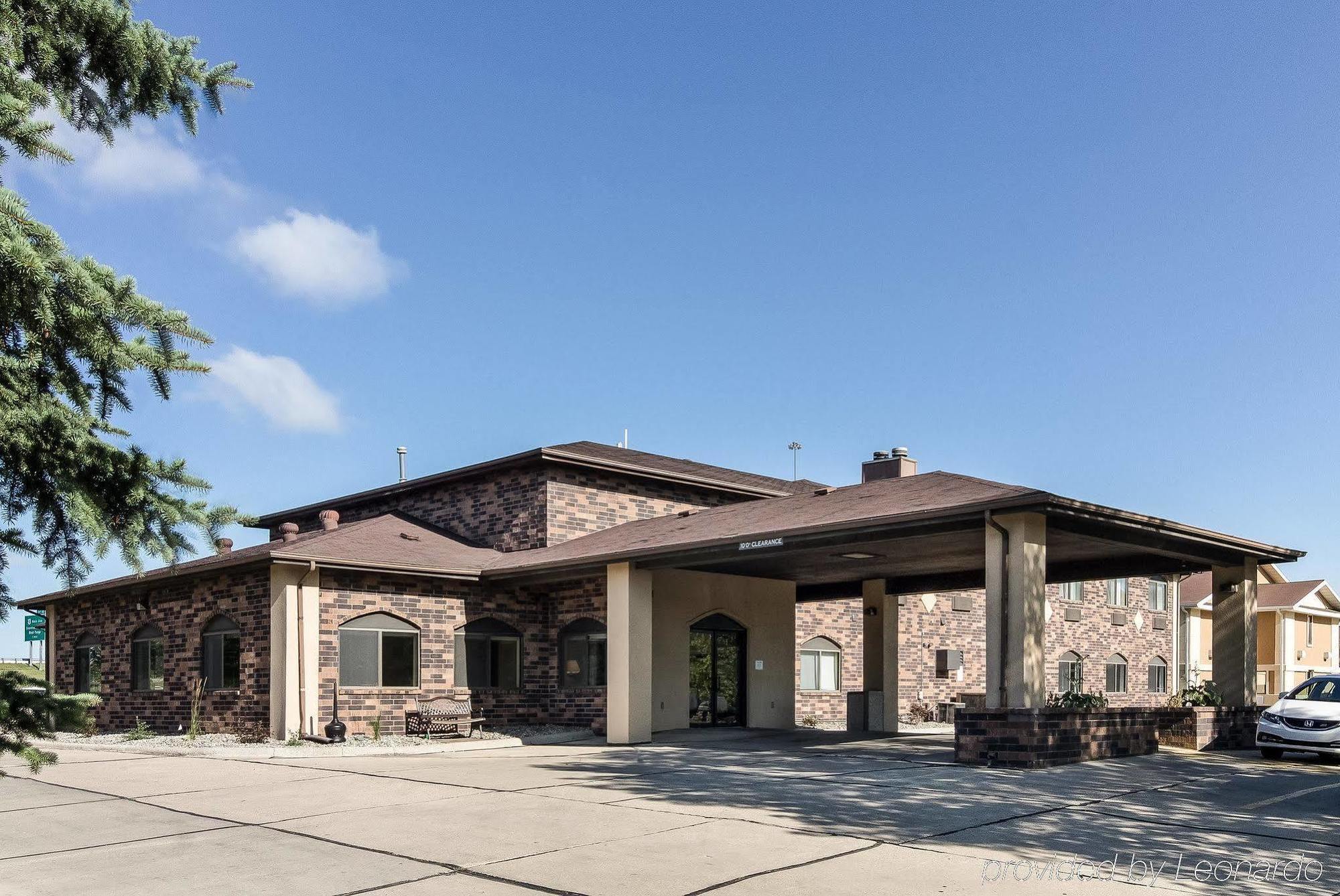 Quality Suites Near West Acres Fargo Zewnętrze zdjęcie