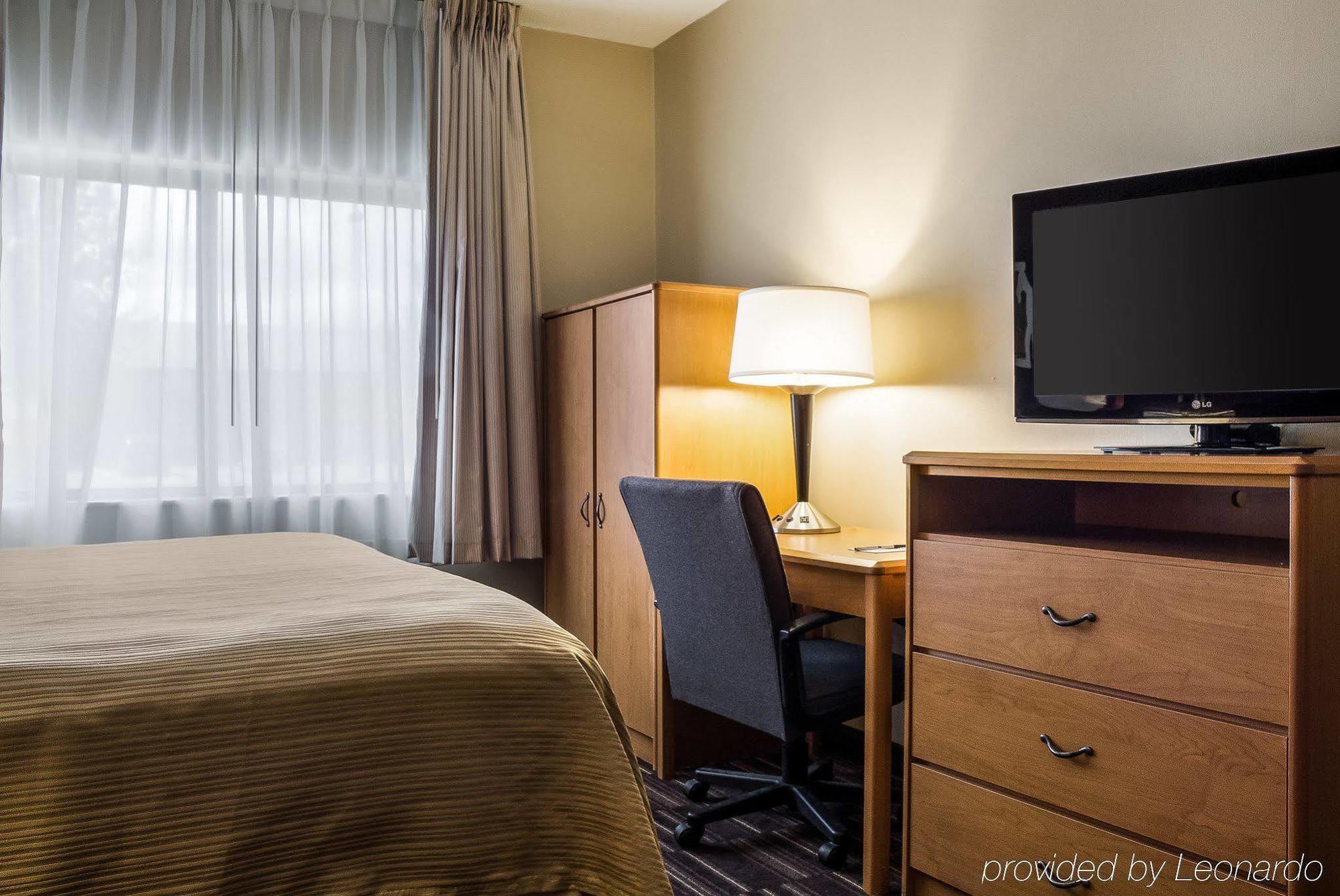 Quality Suites Near West Acres Fargo Zewnętrze zdjęcie