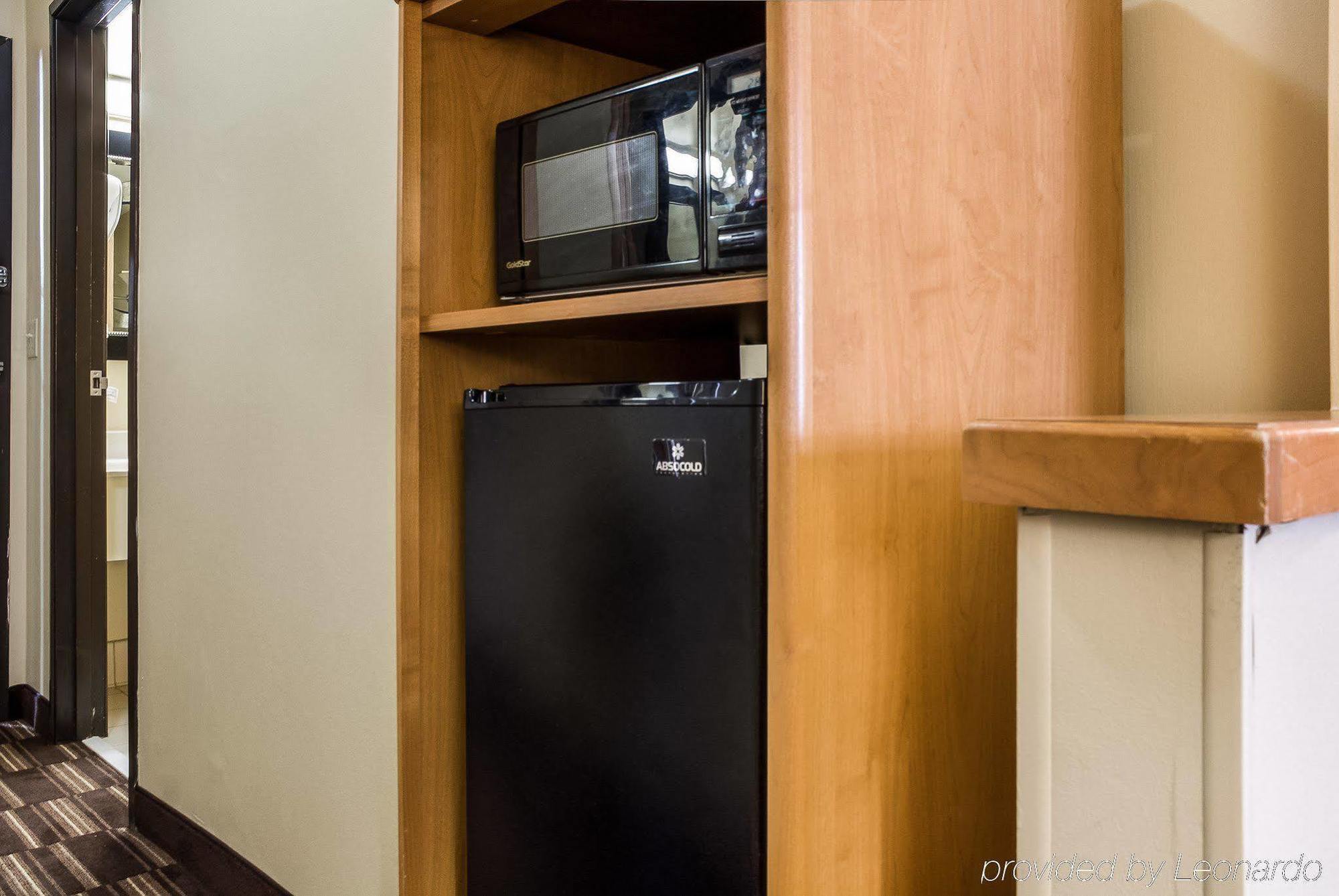Quality Suites Near West Acres Fargo Zewnętrze zdjęcie